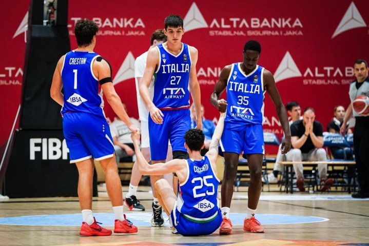 Una fase del match vinto ancora dall'Italbasket U18M vs Israele by FB