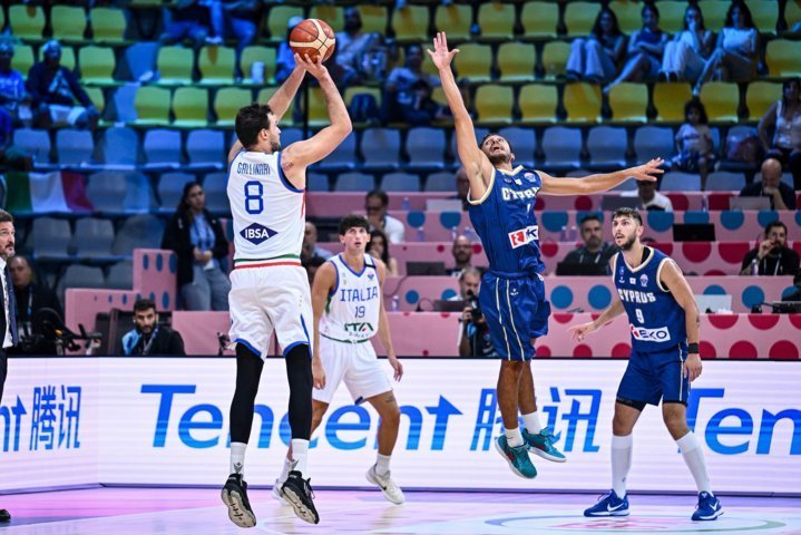 Dalla pagina FB Italbasket - Gallinari al tiro